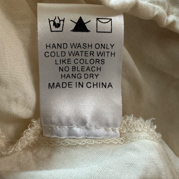 Dress Forum Floral Women's Skirt (623) - Picture 16 of 17